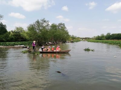 1-Day Less Touristy Mekong River (Cai Be-Vinh Long) trip - Hotel pickup and the two-hour Mekong Delta ride