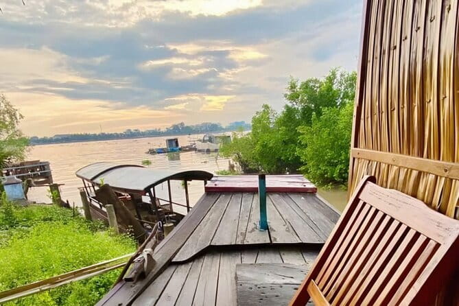 2 Day Private Mekong Delta, Riverside and Ecolodge Nature Tour - Getting there and moving around: boat days, bikes, and time windows
