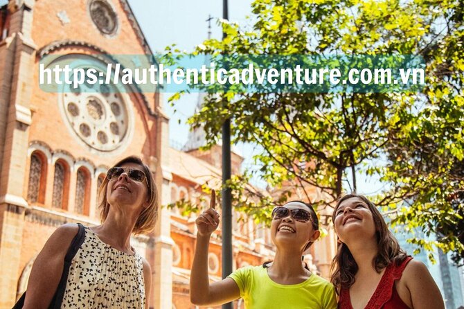 5-Day Explore Southern Vietnam | Best Tour Packages & Itinerary - Cai Rang Floating Market plus the 10 Vo ancient house on Day 4