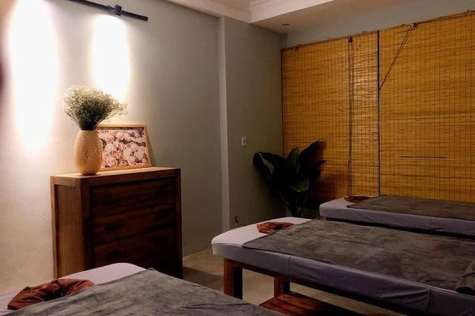 60 minutes Body Massage with Ginger Oil - Timing Your Massage With a Saigon Day