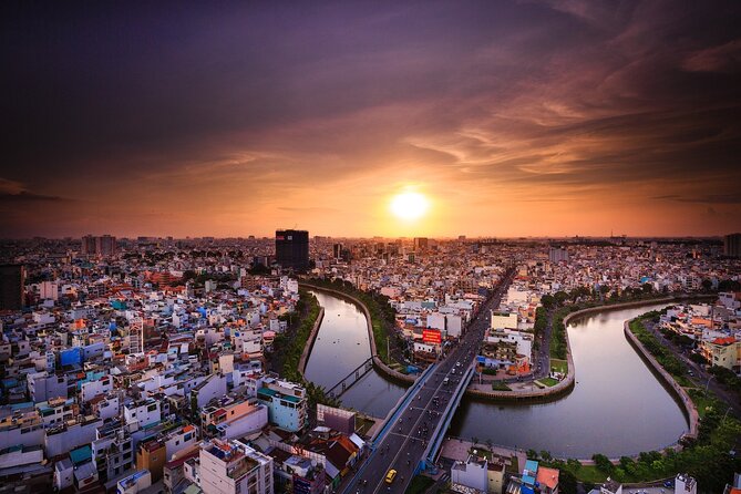 Amazing night with Saigon Skydeck and local beer tasting - Potential drawback: guide engagement can vary