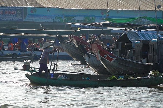 Authentic Mekong Delta Floating Market Full Day: Private or Group - Getting there from Ho Chi Minh City: pickup, meeting point, and pacing
