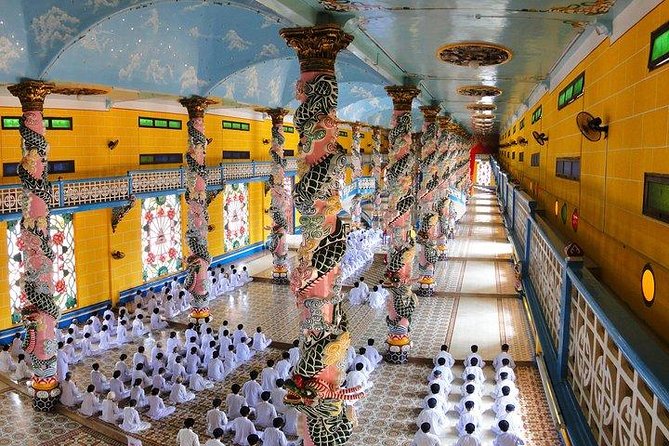 Cao Dai Temple And Black Lady Mountain Day Tour - Cable Car to Black Lady Mountain: The 360-View Payoff