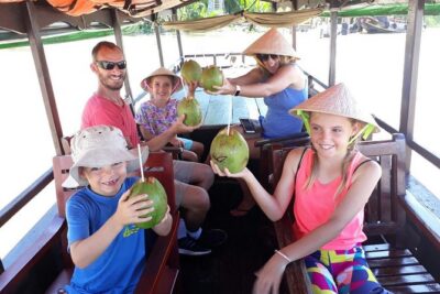 Cu Chi Tunnels and Mekong Delta 1 Day Full Day tour - Driving out of Ho Chi Minh City: how the timing shapes the day