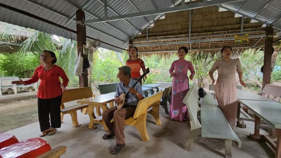 Cu Chi Tunnels and Mekong Delta Adventure 1 day - Mekong Delta in My Tho: Sampans, Fruit Gardens, and Three Islets