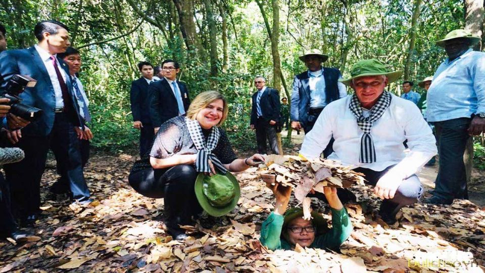 Cu Chi Tunnels and Mekong Delta Adventure 1 day - Timing, Comfort, and Group Size: How the Day Feels on the Ground