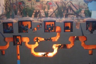 Cu Chi Tunnels Experience – Daily Tours with Multiple Options - The morning run-up: Opera House and a lacquer-and-craft stop