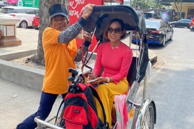 Discover Market By Cyclo Without Tour Guide By DGT - The 4-hour market loop: what your route feels like