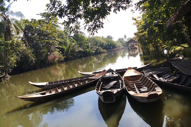 DISCOVERING UNSEEN Parts Of Saigon Full Day - Morning River Life: Ecovillage, Wet Market, and Saigon Fishing