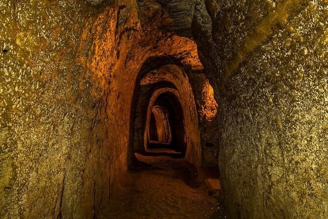 Exploring Ho Chi Minh City and Cu Chi Tunnels - Key highlights at a glance