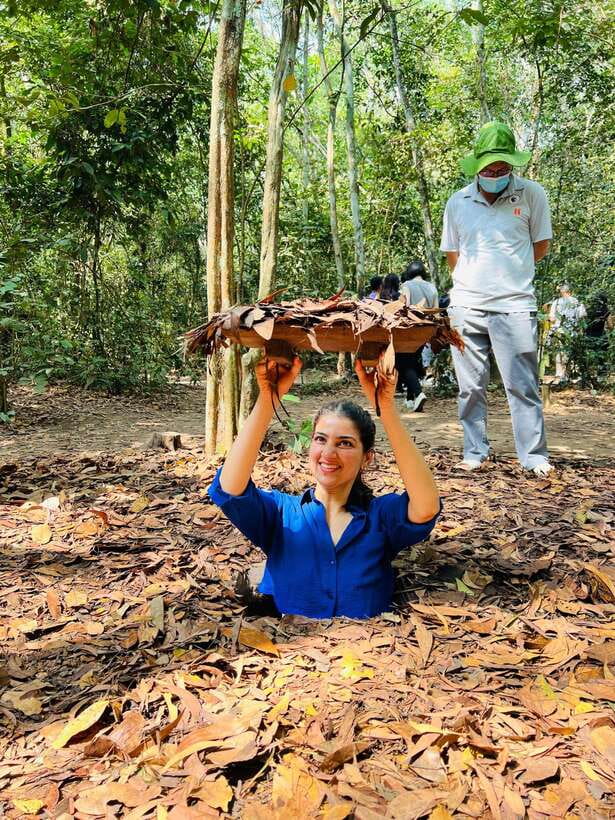 From HCM: Full-Day Cu Chi Tunnels & City Highlights Tour - Guide quality and comfort: English explanations, AC rides, and small perks