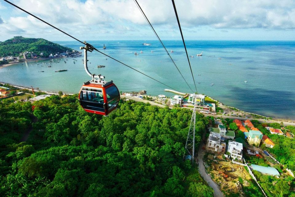 From HCM: Vung Tau Beach - Relax At A Beautiful Beach - Lunch in Vung Tau: seafood-friendly timing without pressure