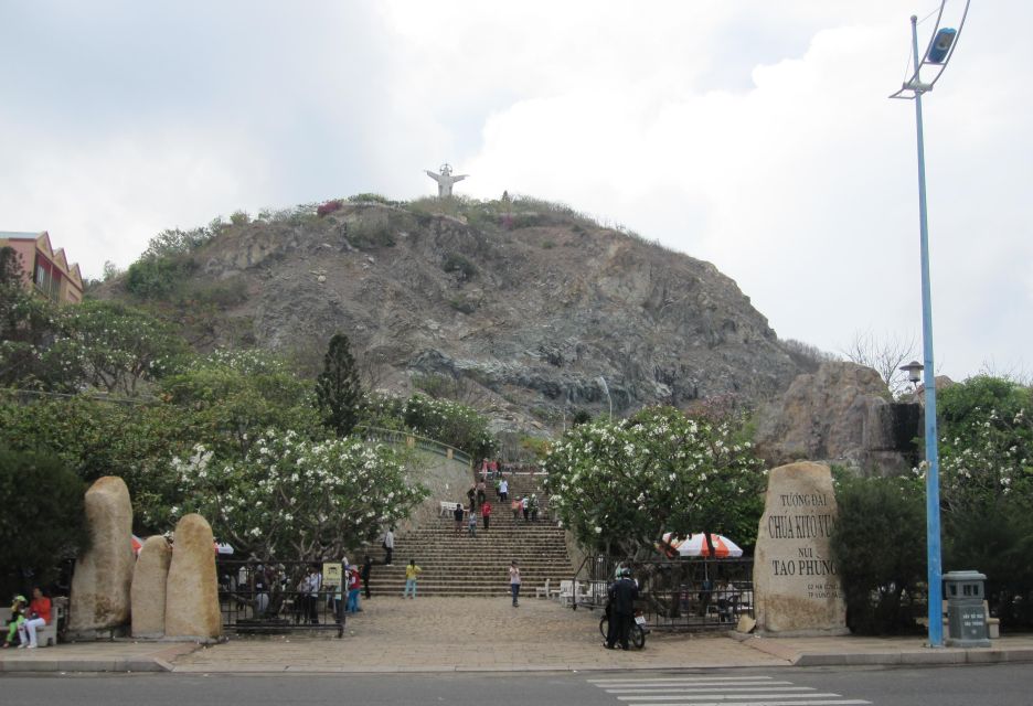 From Ho Chi Minh city: Vung Tau Beach Private Day Tour - Climbing for the Great Jesus Christ Statue: panoramic rewards