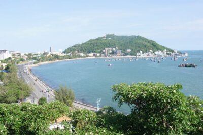 From Ho Chi Minh city: Vung Tau Beach Private Day Tour - Beach time in Vung Tau: swimming, games, and a beachside lunch