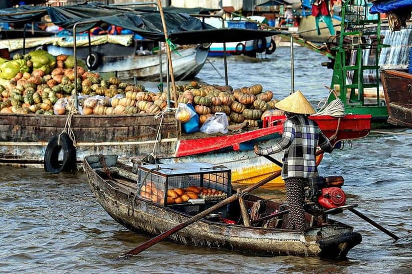 From Ho Chi Minh: Mekong & Cai Rang Floating Market 2D1N - Day 2 Morning: Cai Rang Floating Market and the Can Tho River Cruise