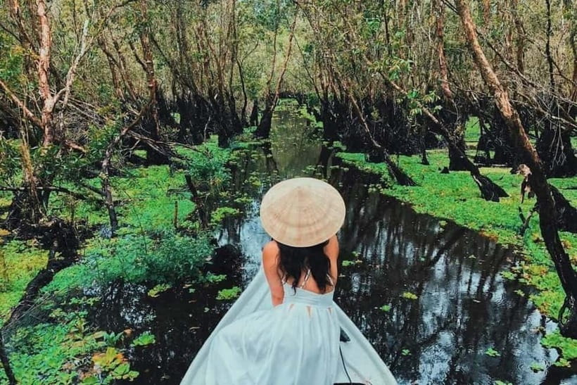 From Ho Chi Minh: Mekong Delta 3-Day Tour with Tra Su Forest - Day 1: Mỹ Tho, Vinh Trang pagoda, Unicorn Island, and coconut canals