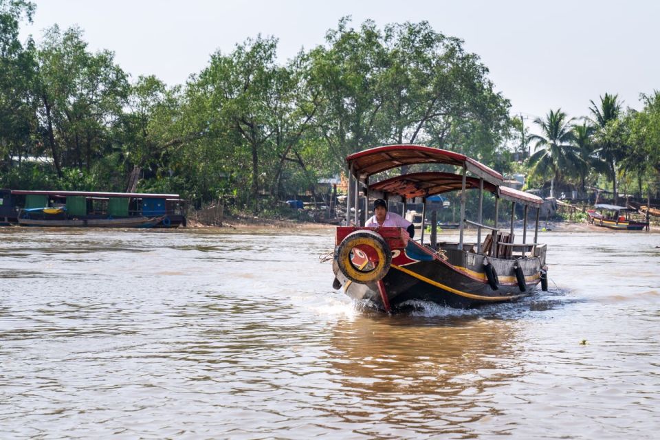 From Ho Chi Minh: Mekong Delta with Ben Tre 1 Day Tour - Fruit Breaks and Honeybee Tea: Small Food Stops With Real Local Flavor