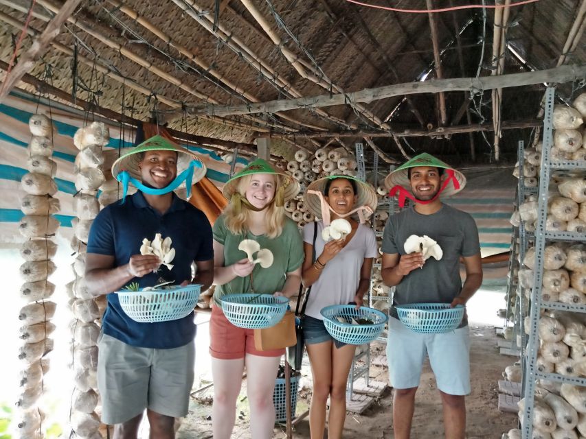 Full-Day Farming & Cooking class at Agricultural Village - Cooking class with a professional chef: turning harvest into meals