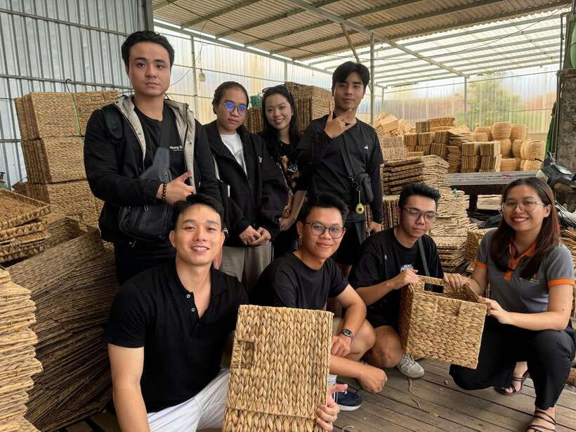 HCM: Authentic Dong Thap Mekong Delta Day Trip & Boat Ride - Return to Ho Chi Minh City: what to do with the quiet hours