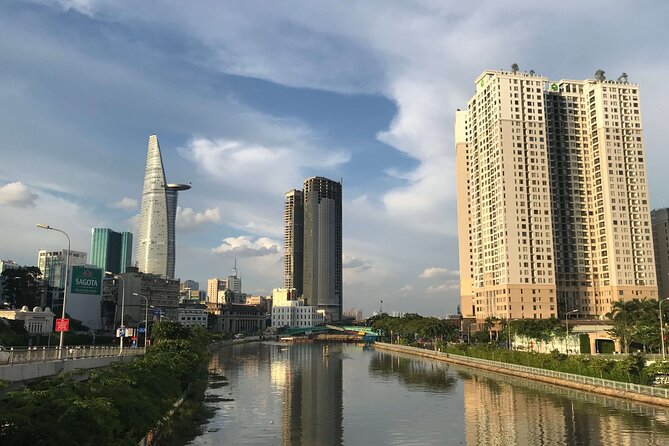 HCM city Chinatown Landscape, Beliefs & ghost tour by scooter - Timing, route changes, and how to set expectations