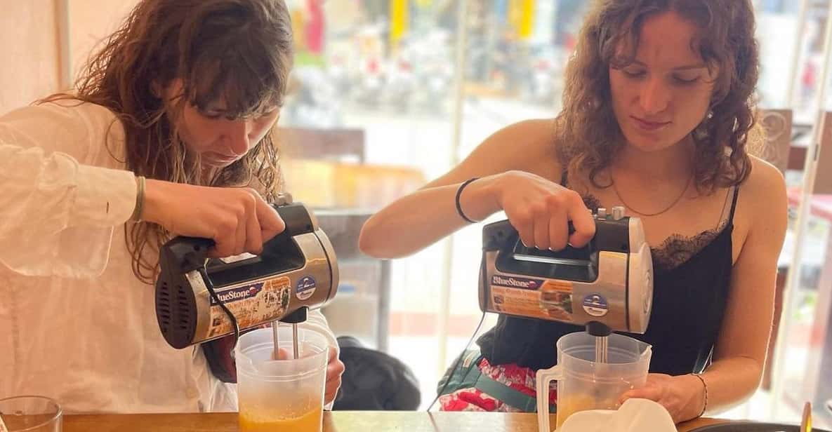 HCM: Egg Coffee Class with local Instructor & Snack - Welcome Drink, Coffee Story, and Local Guidance