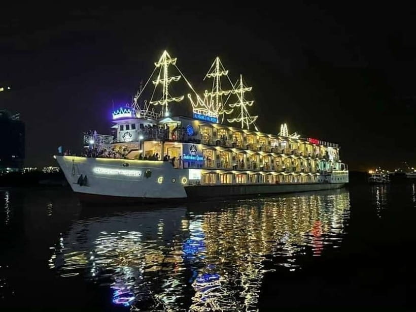 HCM: Night Experience Dinner Cruise on Saigon River - Dinner on the Saigon River: Buffet vs. Set Menu, Plus Music and Dance
