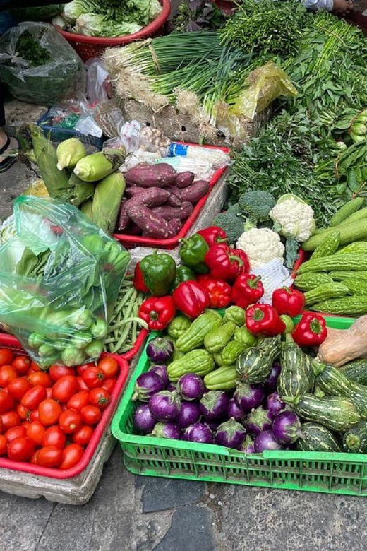 HCMc:Vietnamese Cooking Class with Local market tour & Meal - Key things you’ll notice right away