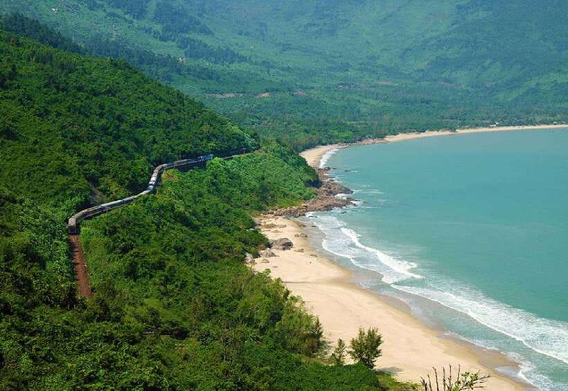 Ho Chi Minh: A comfortable safe trip to Phan Thiet by Train - Packing smart: cash, motion sickness, and the no-nonsense rules