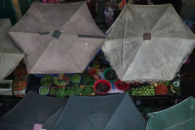 Ho Chi Minh City: Chinatown Hidden Treasures – Free Walking Tour - Ba Thien Hau Temple: Cantonese Craft in Late 1800s Saigon