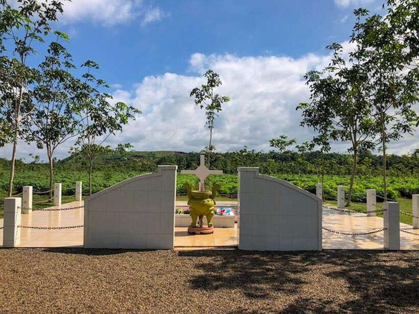 Ho Chi Minh City: Full Long Tan Battlefield Tour - Long Phước Tunnels: Seeing How a Network Worked