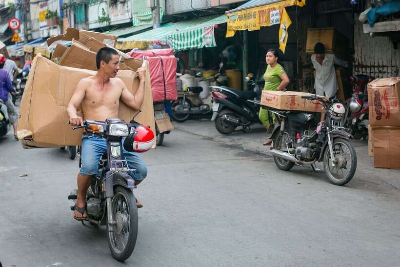 Ho Chi Minh City: Half-day Cyclo Journey Through Chinatown - The War Remnants Museum Piece: A Mood Change You Should Expect