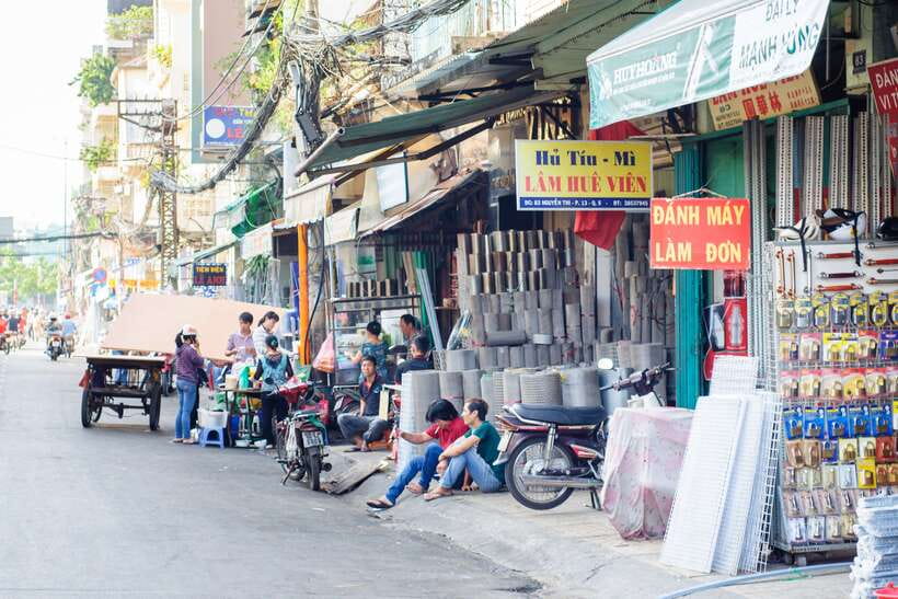Ho Chi Minh City: Half-day Cyclo Journey Through Chinatown - St Francis Xavier Church and the Chinese Catholic Community