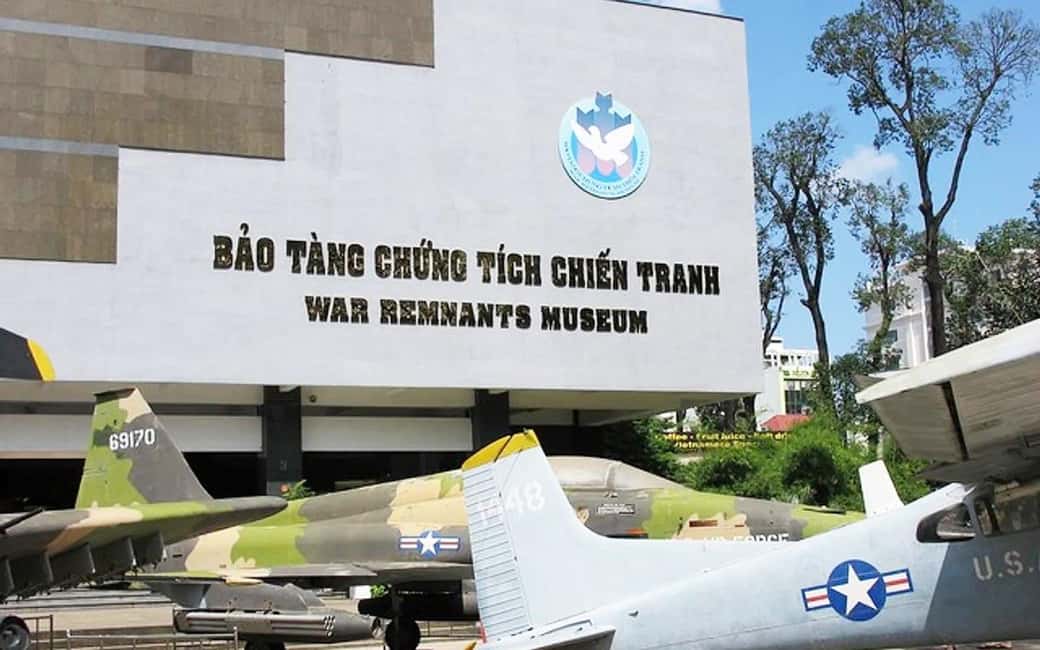 Ho Chi Minh City Half-Day Guided Tour with Hotel Pickup - Ben Thanh Market: The Best Opening Act for City Energy
