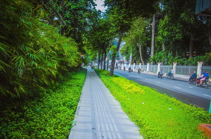 Ho Chi Minh City Half-day Tour - Reunification Palace: A Front-Row Seat to 30 April 1975