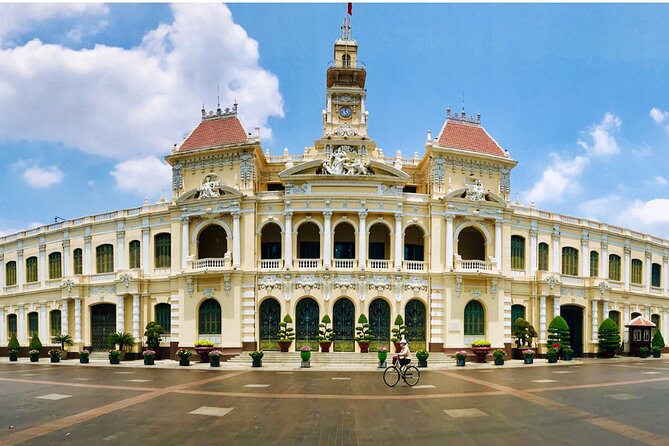 Ho Chi Minh City Highlights Tour - Emperor Jade Pagoda: a calm counterweight at the end