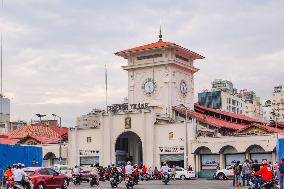 Ho Chi Minh City: History Museum and Ben Thanh Market Tour - Food Sampler: A Small Inclusion With Real Value