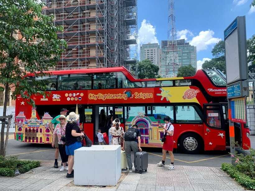 Ho Chi Minh City: Hop-On Hop-Off Bus Tour by Vistra - Audio commentary: the main feature to verify