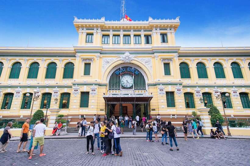 Ho Chi Minh City: Hop-On Hop-Off Bus Tour by Vistra - A practical reality check on comfort and accessibility
