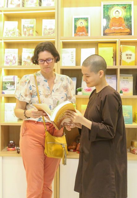 Ho Chi Minh City - Meditation retreat - 2 days 1 night - Day 1 (9 to 12ish steps): transfer, vegetarian meals, meditation, then volunteering