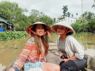 Ho Chi Minh City: Mekong Delta Tour with Sampan Journey - Vinh Trang Pagoda: a serene pause with mixed cultural styles