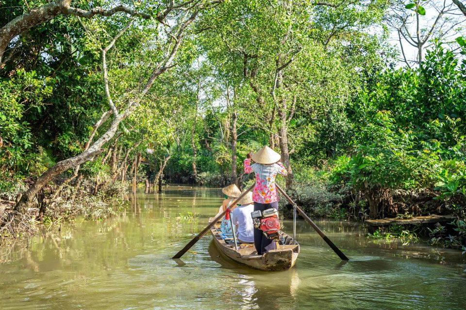 Ho Chi Minh City: Mekong River Delta Day Trip with Boat Trip - Regional snacks and how to think about the lunch situation