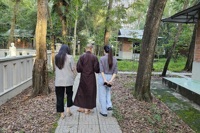 Ho Chi Minh city private tour guide - FAQ