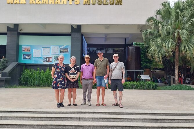 Ho Chi Minh City Private Tour: Half Day, Full Day, Cu Chi Tunnel - Saigon Central Post Office + Notre Dame Cathedral: quick photo moments, big atmosphere