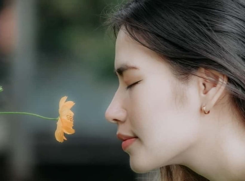 Ho Chi Minh City: Professional Portrait Photography Session - The photos you get: raw Canon files plus 25 edited picks