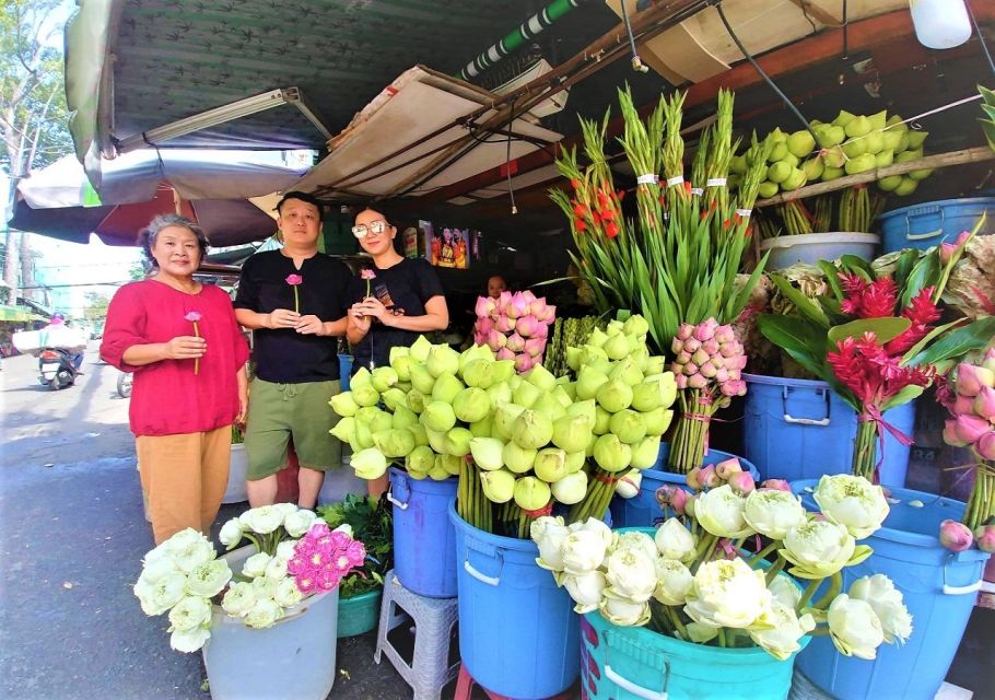 Ho Chi Minh City: Saigon Morning Markets Tour by Motorbike - Motorbike Logistics: Helmets, Ponchos, and Staying Comfortable in Real Traffic