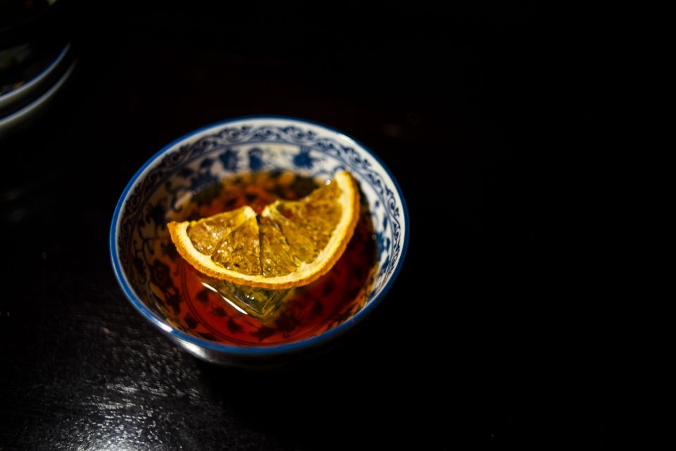 Ho Chi Minh City: Secret Cocktail Experience - Saigon at night, four cocktails, and a host who reads the room