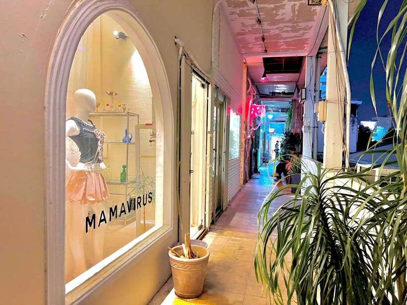 Ho Chi Minh City: Shopping Tour with Local Guide - Key highlights worth planning around