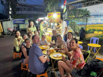 Ho Chi Minh City: Street Food Walking Tour with 12 Tastings - Stop by stop: what 12 tastings feel like in real life