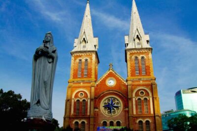 Ho Chi Minh City Tour: Full-day or Half-day AM/PM - Independence Palace, Notre Dame, and the Central Post Office: the city’s old-meets-new core