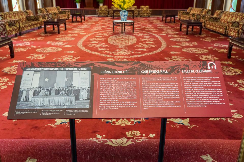 Ho Chi Minh: Customize Your HCMC Tour: English or German - Independence/Reunification Palace and Weapon Bunker: Turning Points You Can See